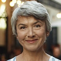 Reni - 54 Jahre Reni ist bei Single Omas